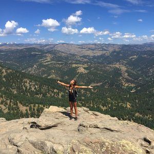 Meet your Posher, Carly